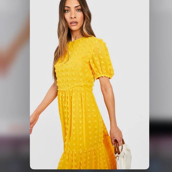 BEAUTIFUL SWISS DOT DRESS💛 - Picture 4 of 8